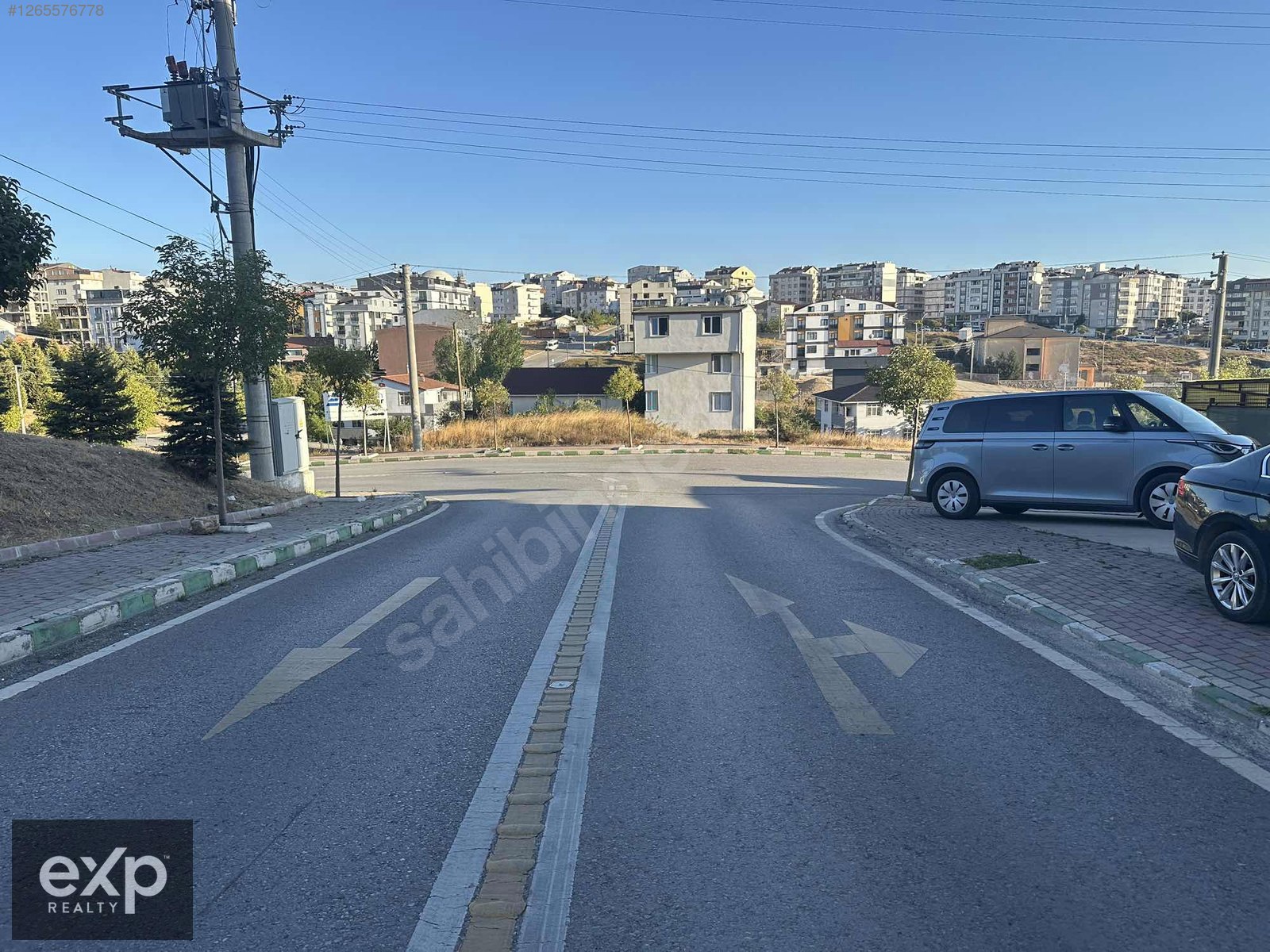 SOSYAL TESİSLERE VE ŞEHİR HASTANESİNE KOMŞU 310 M2 ARSA